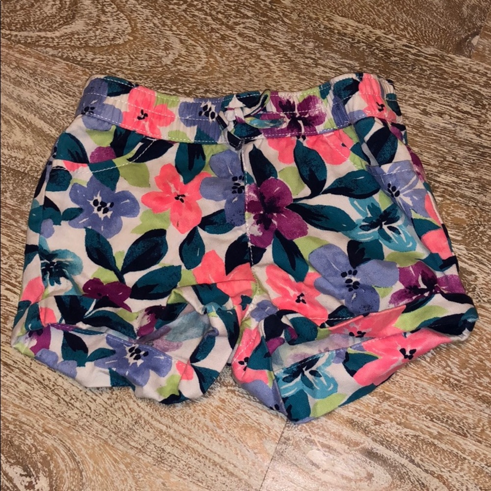Gymboree floral shorts size 2T blue purple green